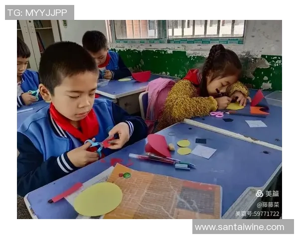 不倒翁足球的魅力与乐趣探索让我们一起感受这项运动的独特魅力与团队精神